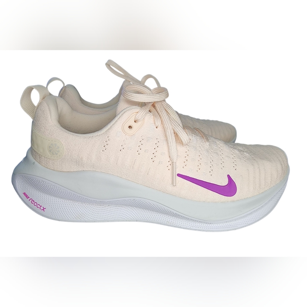 Nike InfinityRN 4, Womens 9 - Picture 3 of 10